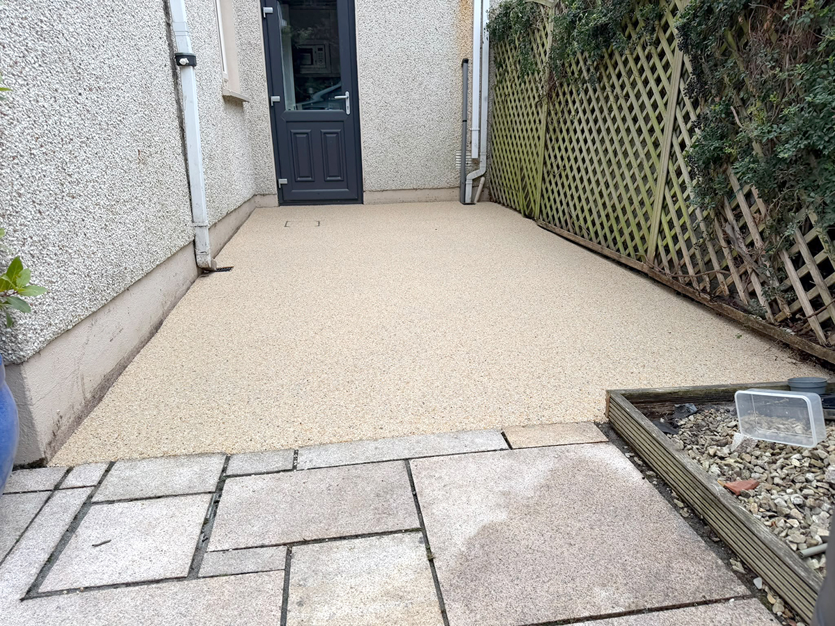 images/gallery/resin-driveways-gallery/2-resin-patio-blackrock-driveways-4-u-2026-a.jpg#joomlaImage://local-images/gallery/resin-driveways-gallery/2-resin-patio-blackrock-driveways-4-u-2026-a.jpg?width=1200&height=900