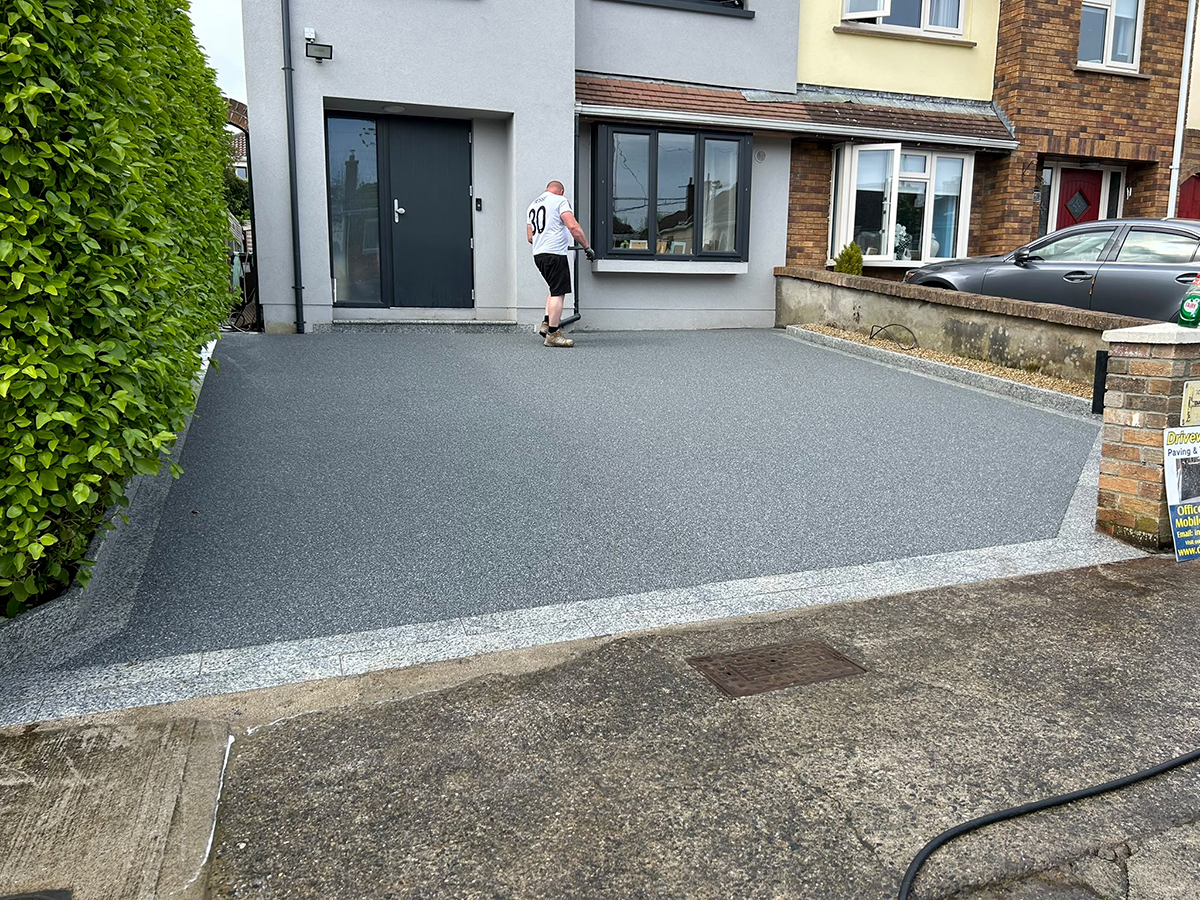 images/gallery/resin-driveways-gallery/9-resin-driveway-dublin16-driveways-4-u-2026-b.jpg#joomlaImage://local-images/gallery/resin-driveways-gallery/9-resin-driveway-dublin16-driveways-4-u-2026-b.jpg?width=1200&height=900
