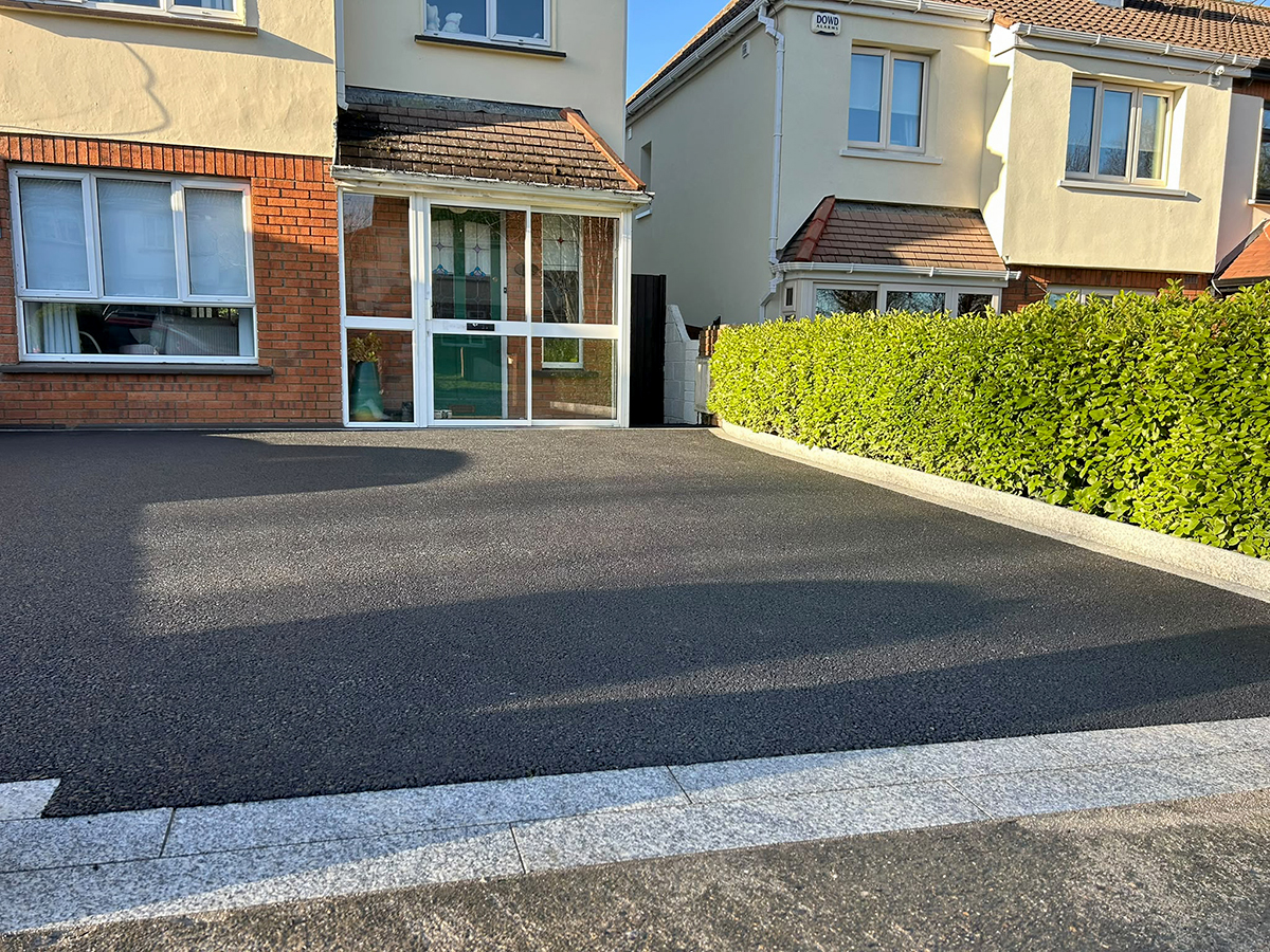 images/gallery/tarmac-driveways-gallery/tarmac-driveway-dublin24-driveways-4-u-2026-e.jpg#joomlaImage://local-images/gallery/tarmac-driveways-gallery/tarmac-driveway-dublin24-driveways-4-u-2026-e.jpg?width=1200&height=900